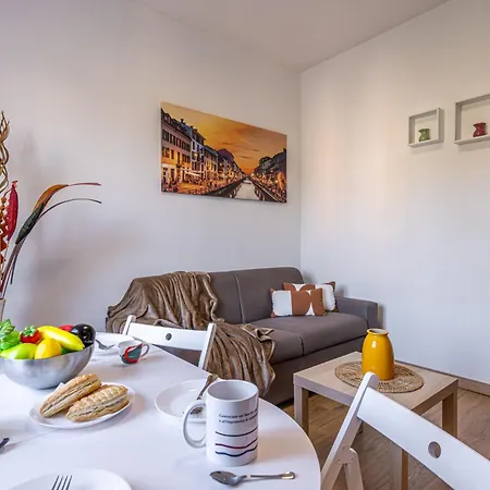 Duomo - San Siro Suit House Con Netflix, Wi-Fi Milan Exterior photo